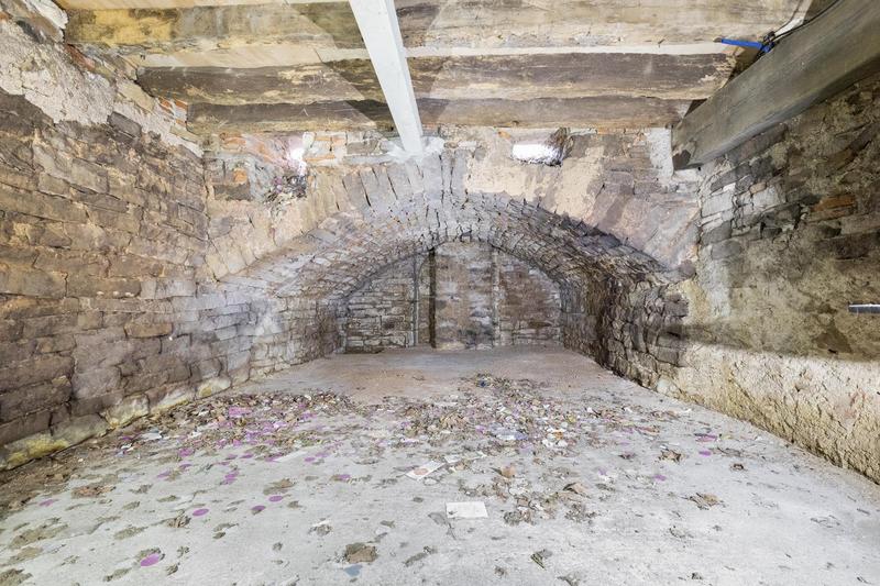 Local commercial - 57 m² - 1 pièce