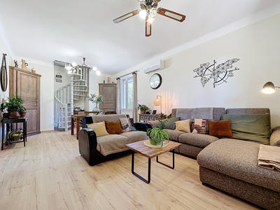 Maison - 162 m² - 7 pièces