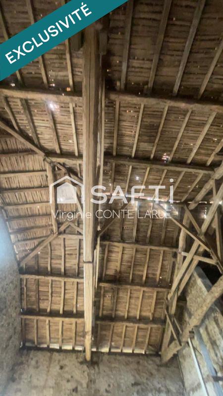 Maison - 250 m² - 1 pièce