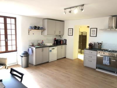 Maison - 183 m² - 7 pièces