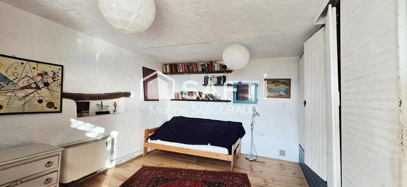 Maison - 205 m² - 6 pièces