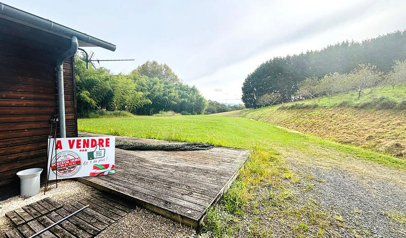 Terrain - 38 394 m²