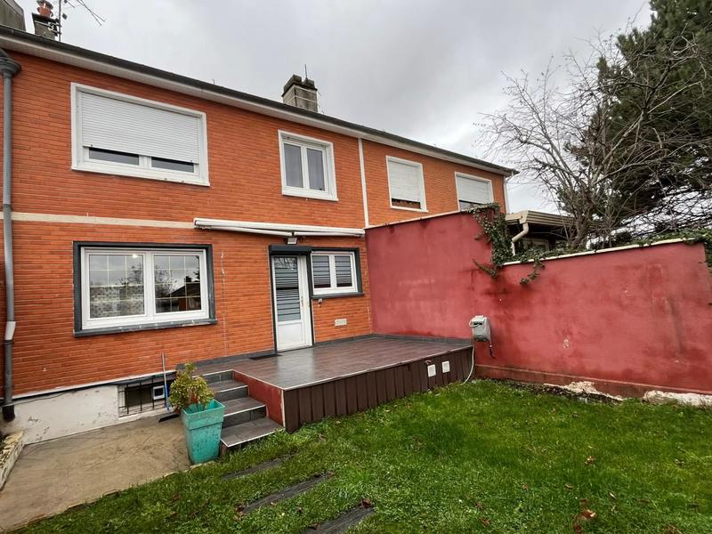 Maison - 83 m² - 4 pièces