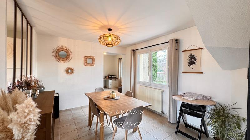 Maison - 130 m² - 6 pièces