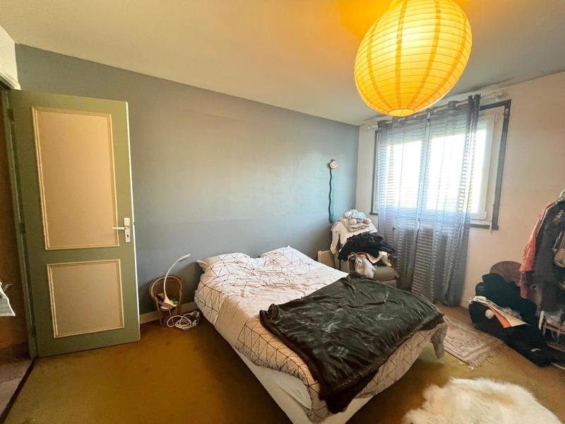 Maison - 640 m² - 10 pièces