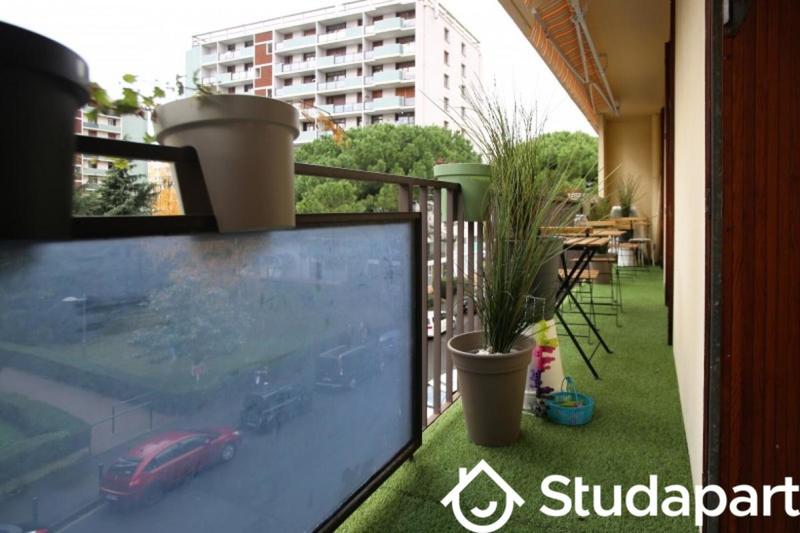 Chambre - 12 m² - 1 pièce