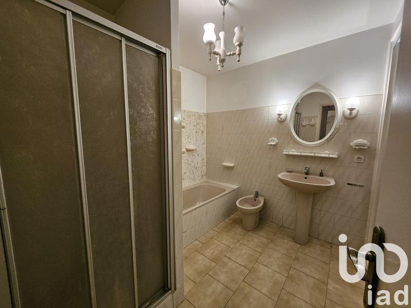 Appartement - 97 m² - 4 pièces