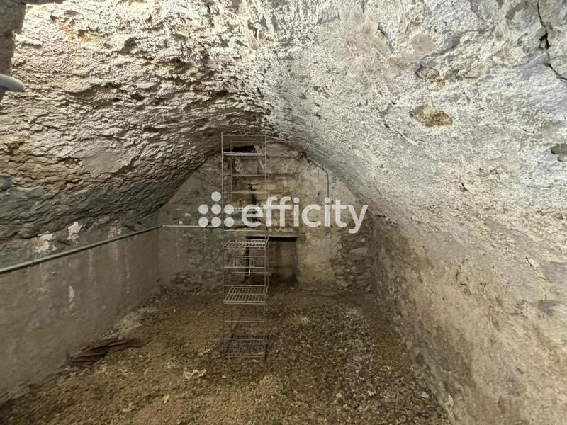 Maison - 87 m² - 5 pièces