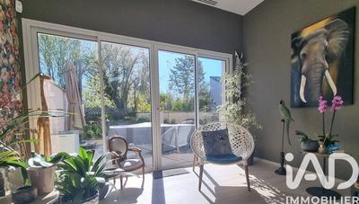 Maison - 183 m² - 6 pièces