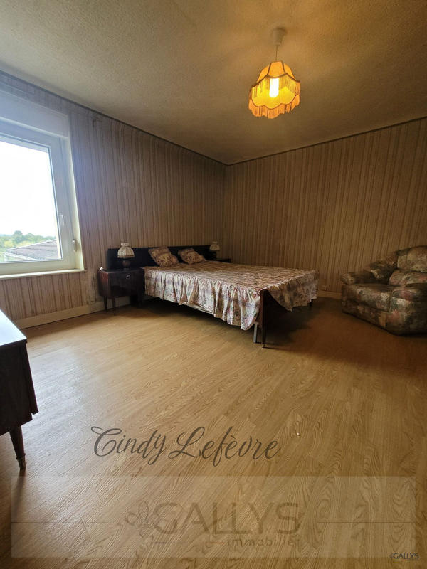 Maison - 113 m² - 6 pièces