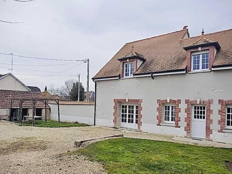 Maison - 215 m² - 6 pièces