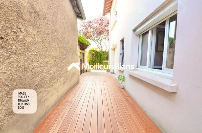 Maison - 180 m² - 5 pièces