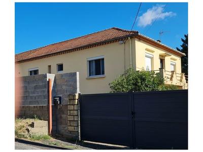 Maison traditionnelle - 221 m² - 7 pièces