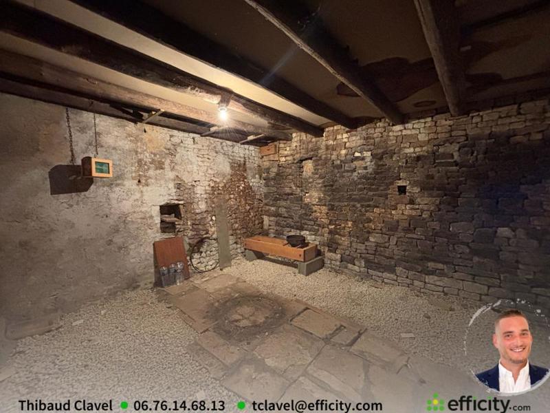 Maison - 184 m² - 6 pièces