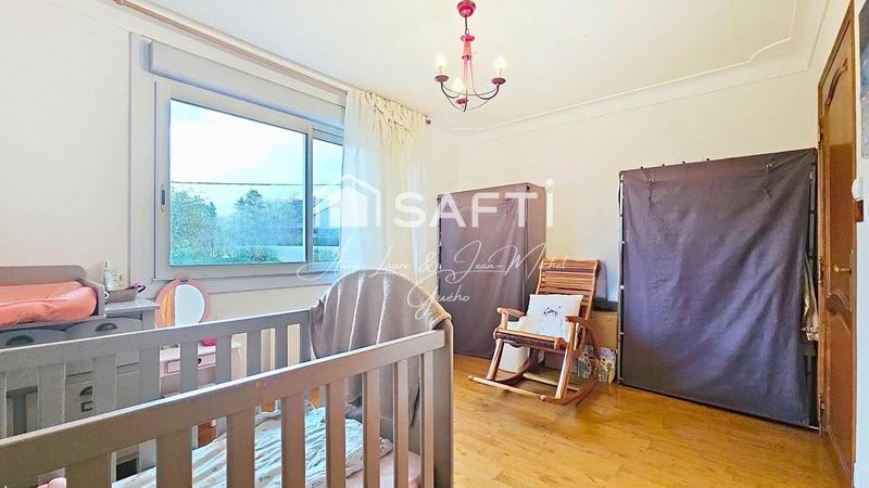 Maison - 135 m² - 6 pièces