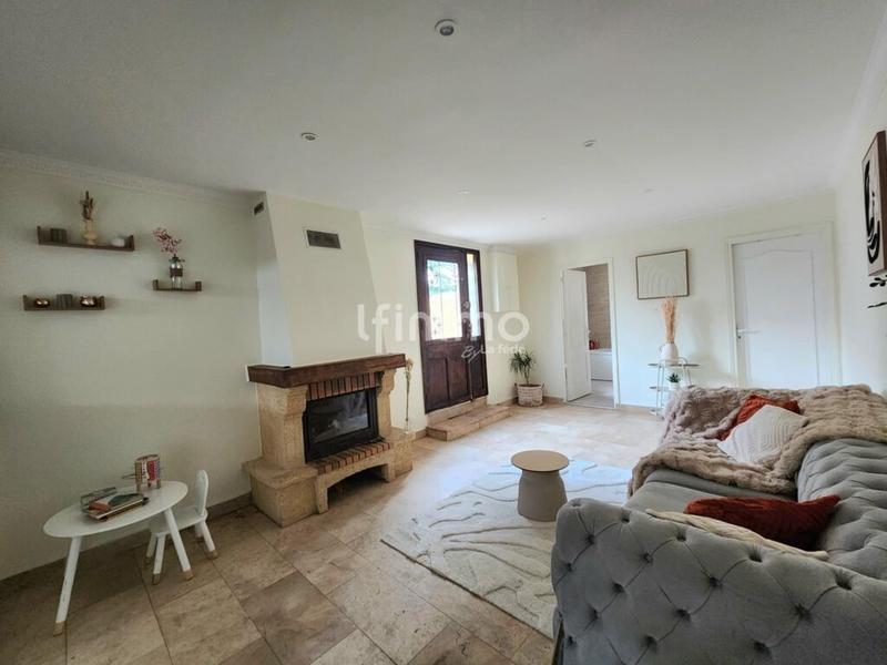 Maison - 84 m² - 6 pièces