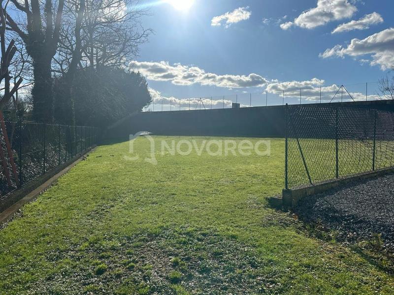 Local commercial - 147 m²