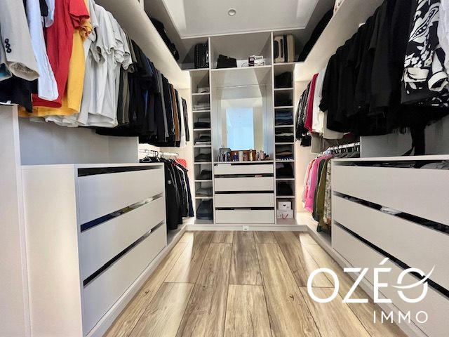 Maison contemporaine - 140 m² - 4 pièces