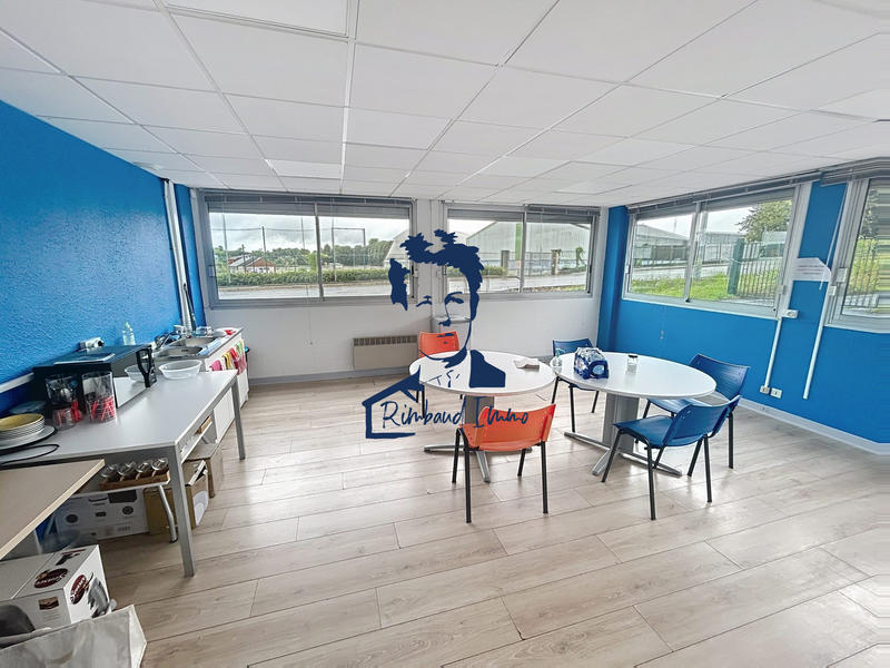 Bureau - 102 m²