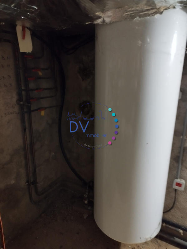 Maison - 326 m² - 10 pièces