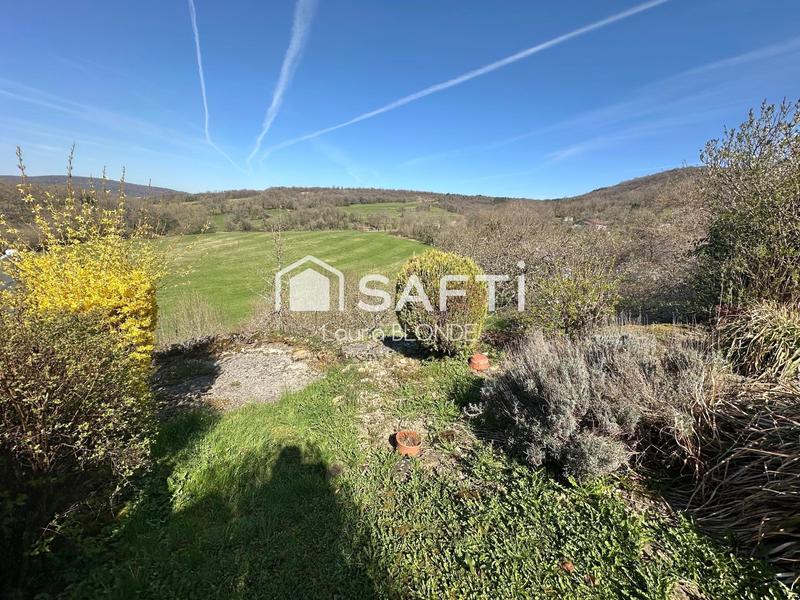 Maison de village - 140 m² - 4 pièces