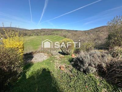 Maison de village - 140 m² - 4 pièces