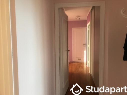 Chambre - 12 m² - 1 pièce