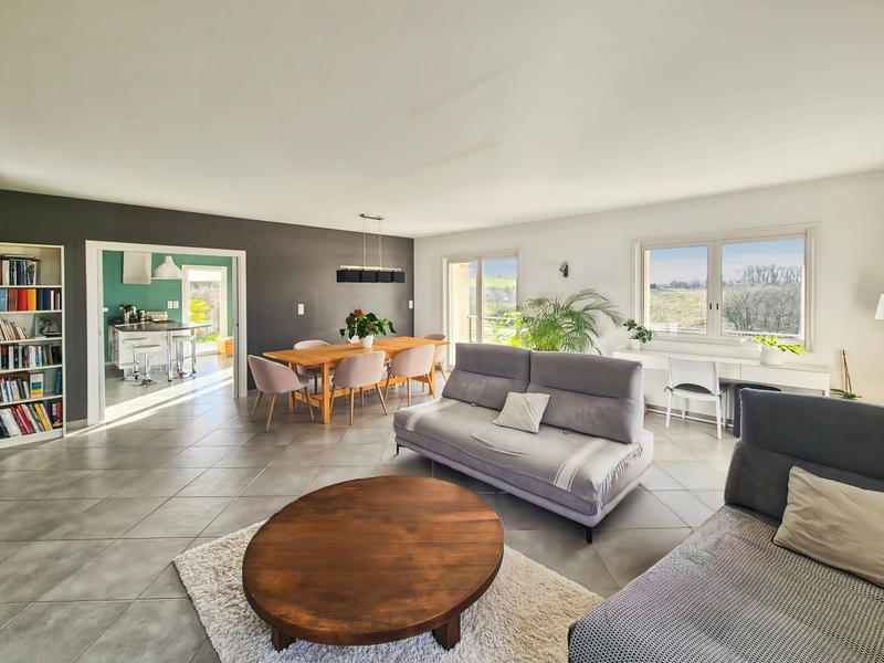 Maison - 205 m² - 5 pièces