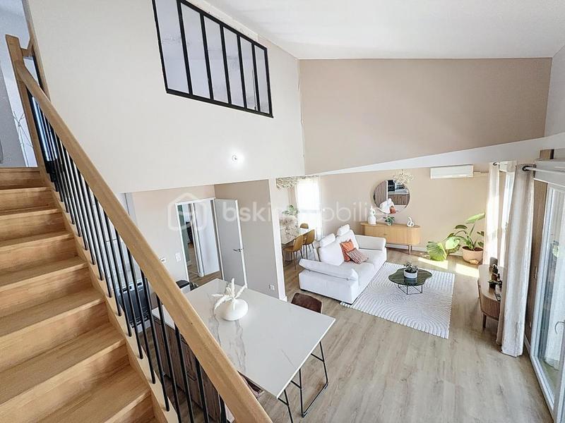 Appartement - 91 m² - 4 pièces