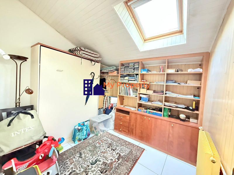 Maison - 98 m² - 6 pièces