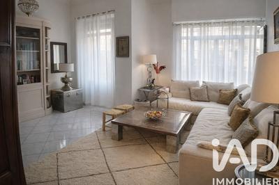 Appartement - 83 m² - 3 pièces