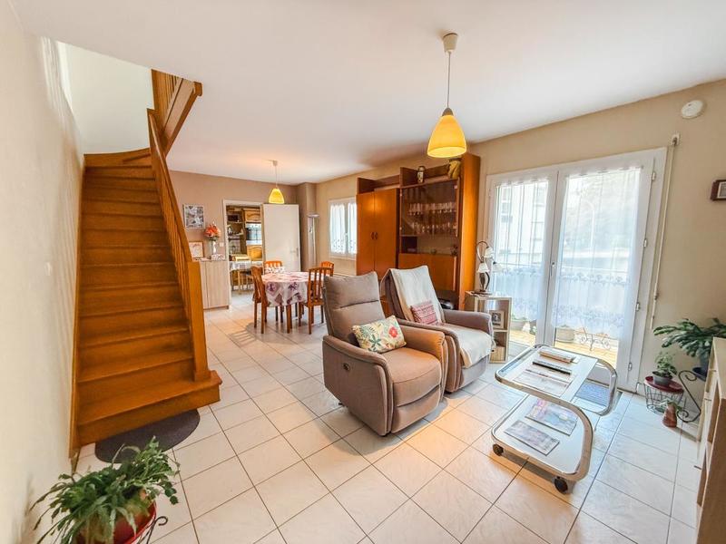 Appartement - 62 m² - 4 pièces