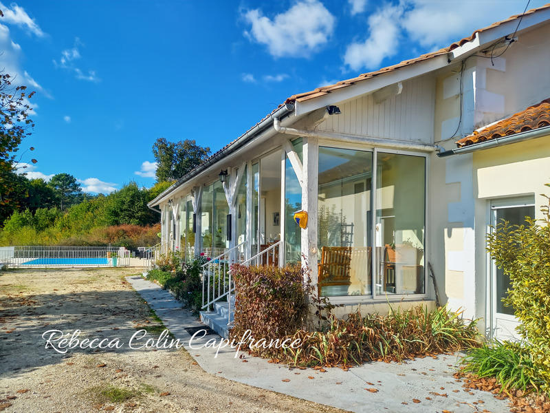 Longère - 290 m² - 12 pièces