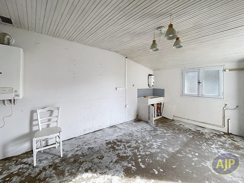 Maison - 84 m² - 4 pièces