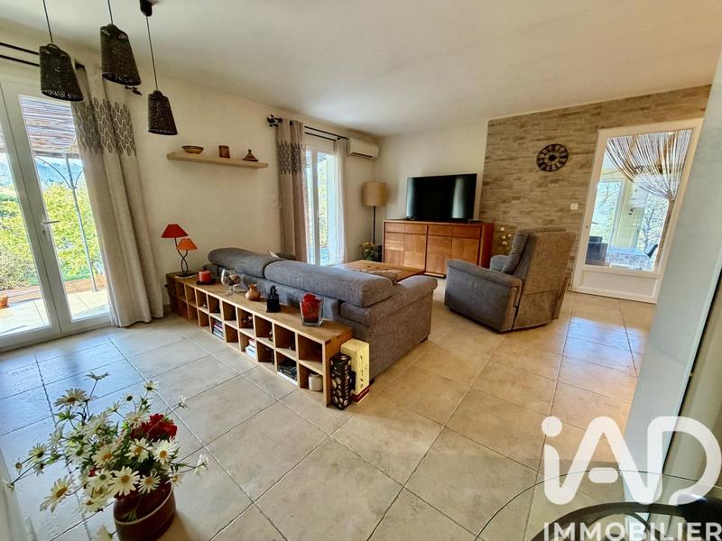 Maison - 102 m² - 4 pièces