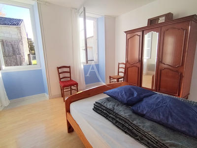 Maison - 88 m² - 4 pièces