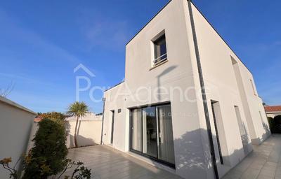 Maison - 109 m² - 4 pièces