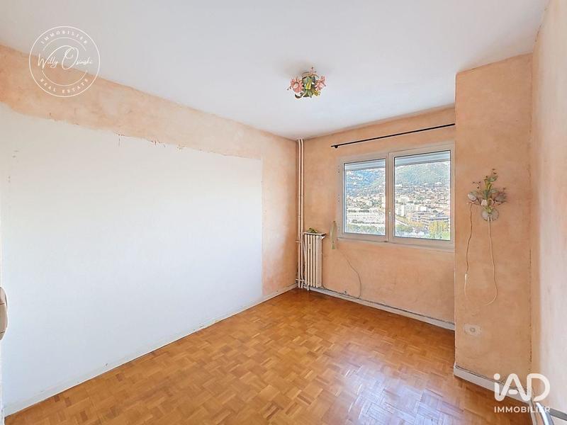 Local commercial - 100 m² - 5 pièces