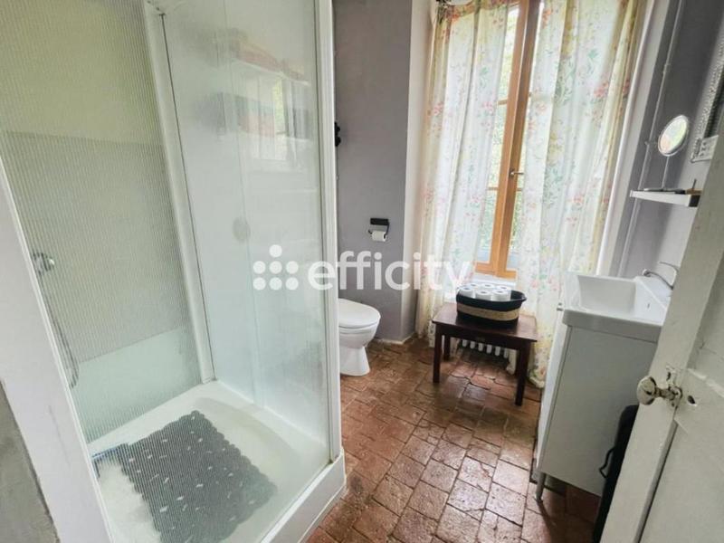 Maison - 160 m² - 5 pièces