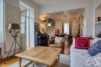 Maison - 141 m² - 6 pièces