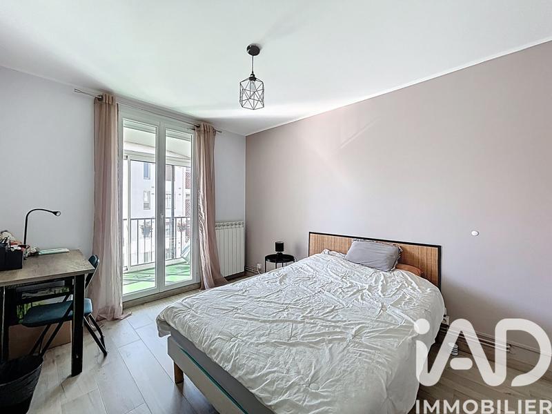 Appartement - 83 m² - 4 pièces
