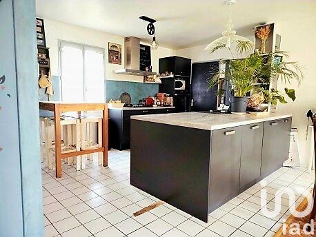 Maison - 107 m² - 5 pièces