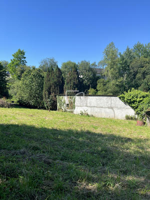 Terrain - 1 703 m²