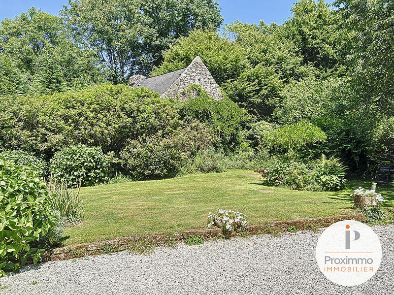 Maison - 269 m² - 10 pièces