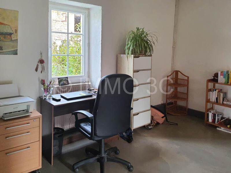 Maison - 313 m² - 11 pièces