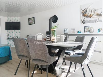 Maison - 122 m² - 6 pièces