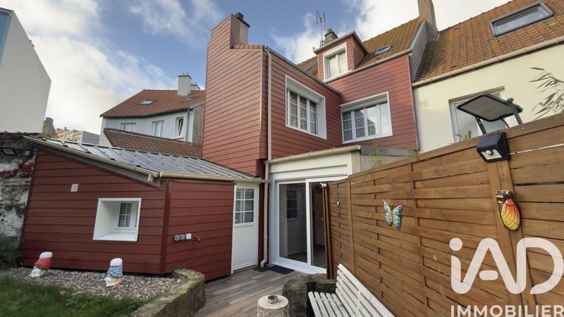 Maison - 128 m² - 7 pièces