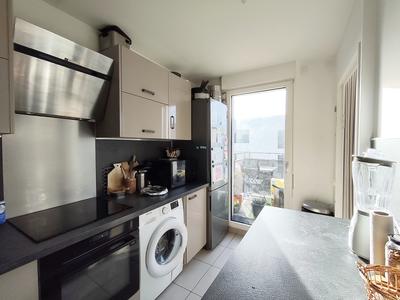 Appartement - 103 m² - 6 pièces