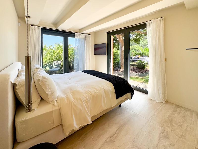 Maison - 190 m² - 5 pièces