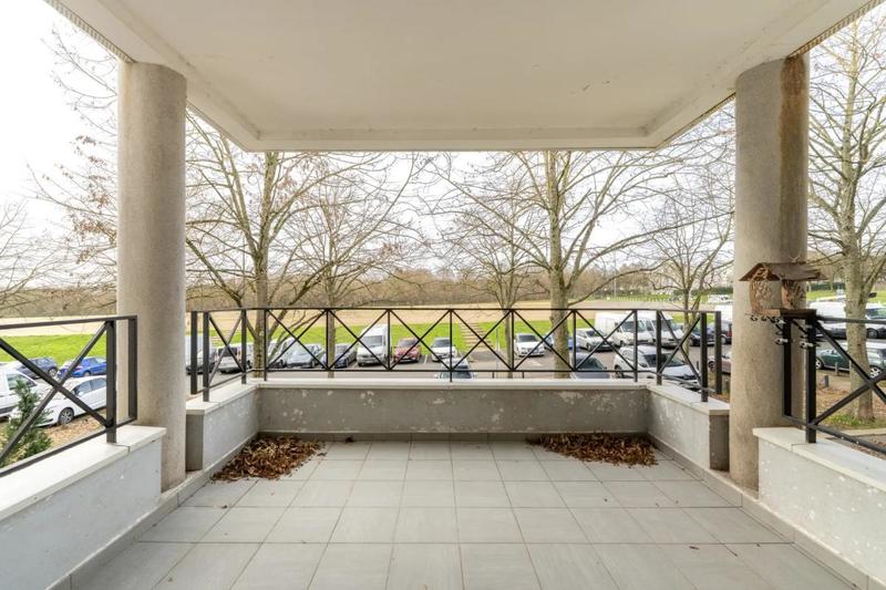 Appartement - 111 m² - 5 pièces